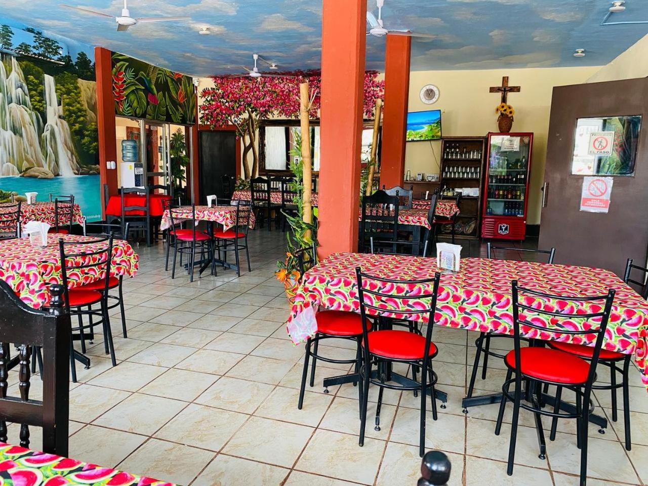 Hotel Del Valle El Naranjo  Екстериор снимка